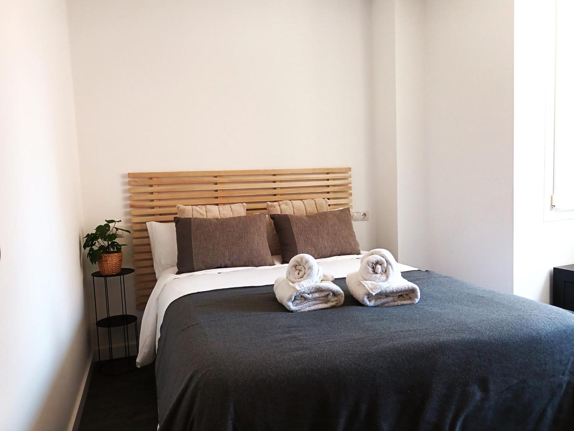 Apartamento Vacacional Cuarteles Málaga Exteriör bild